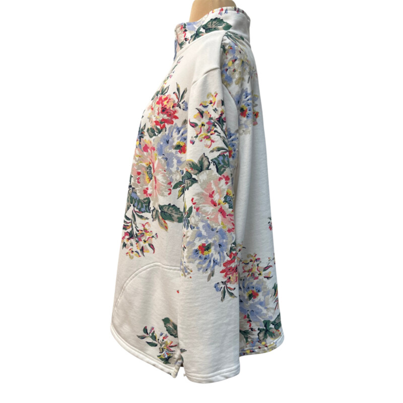 Joules ¼ Zip Pullover<br />
Floral Print<br />
With Pockets<br />
Cotton Blend<br />
White with a Rainbow of Colors<br />
Size: XLarge